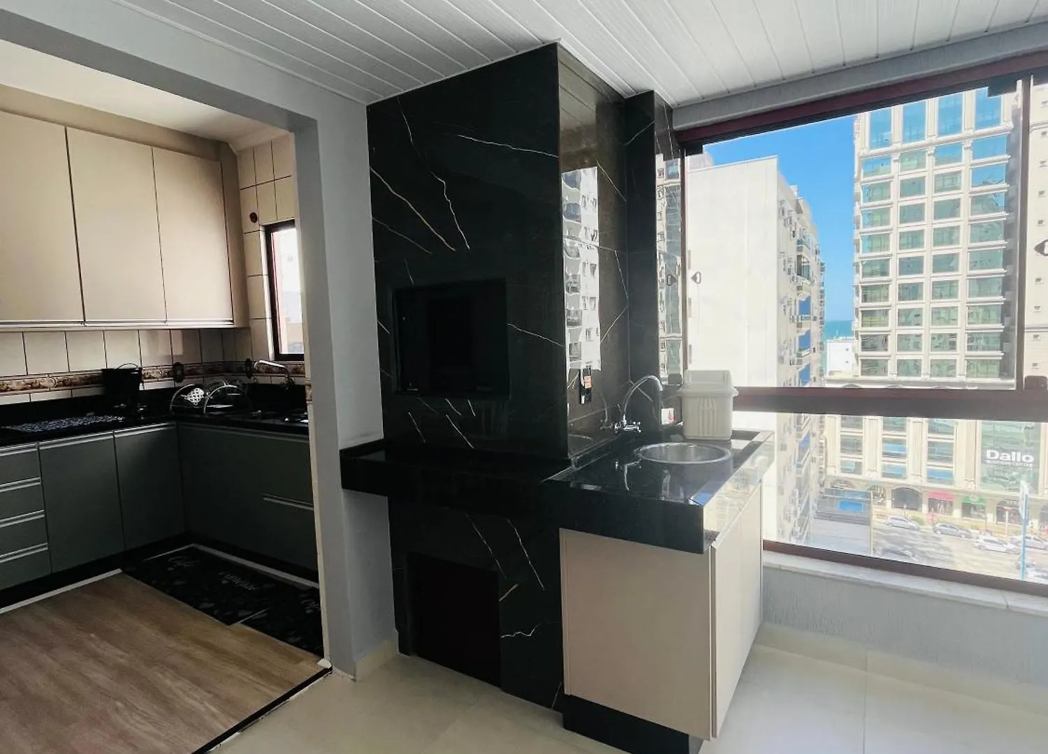 Apartamento Em Meia Praia Itapema 3 Quartos شقة
